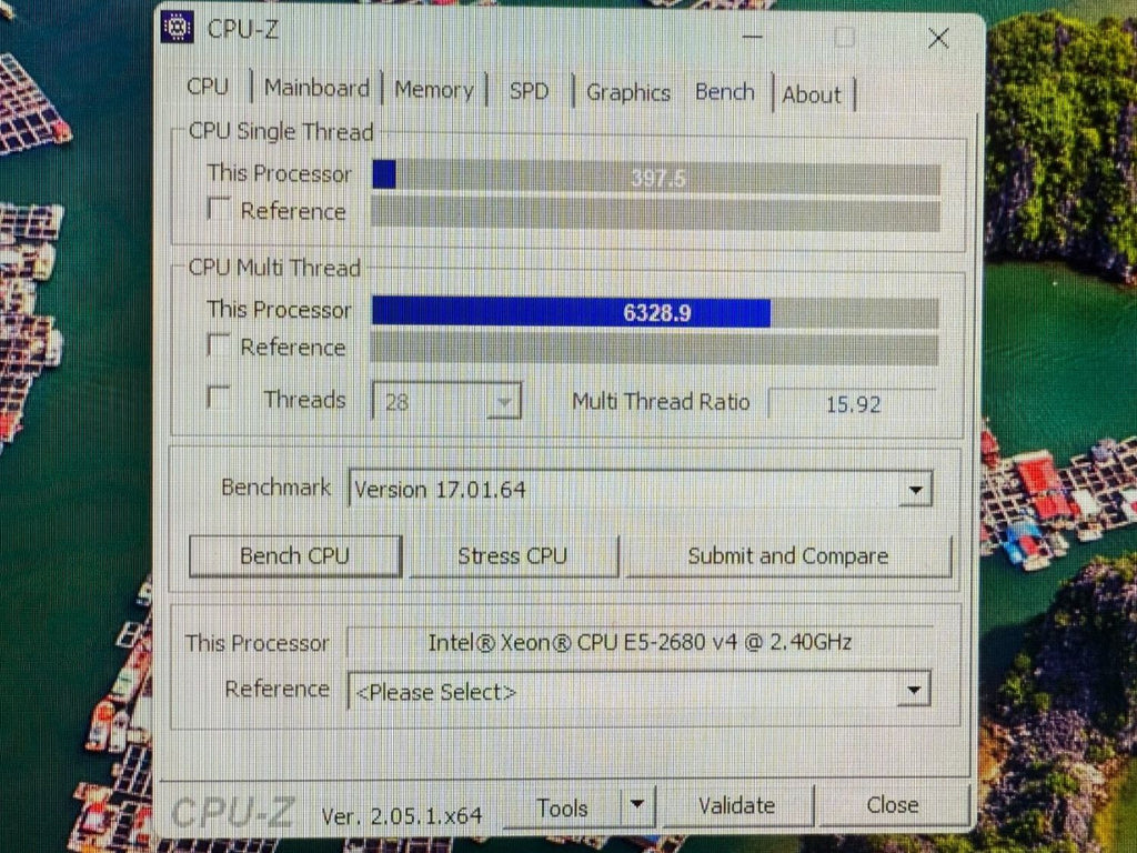 Specia Gaming PC 14 Core E5 3,3Ghz 32GB 1TB RX5700XT +Wakü